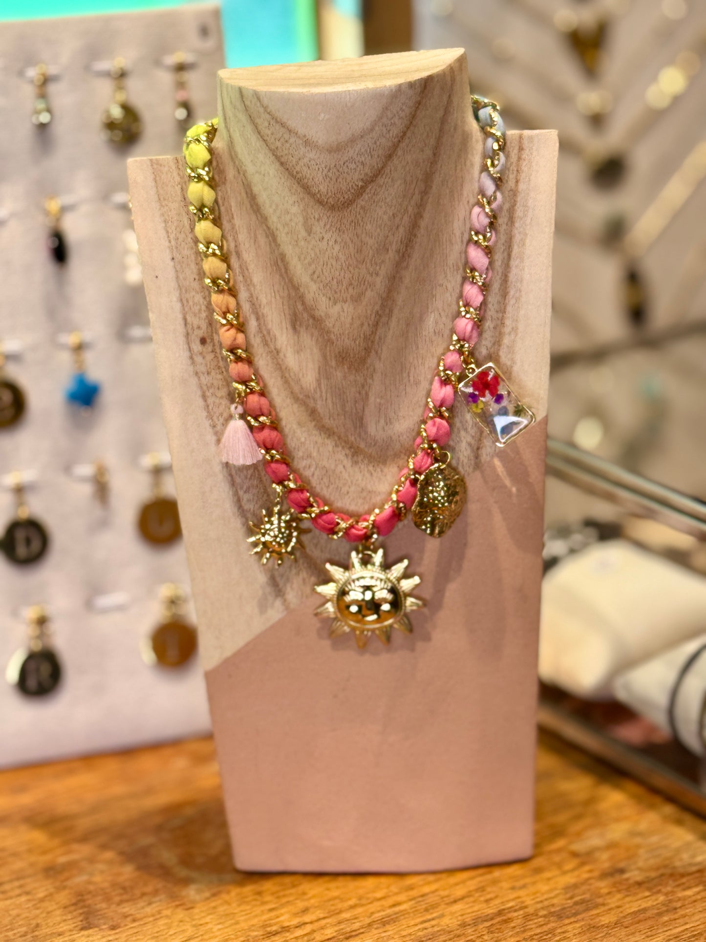 Collier Chaine Arc en ciel