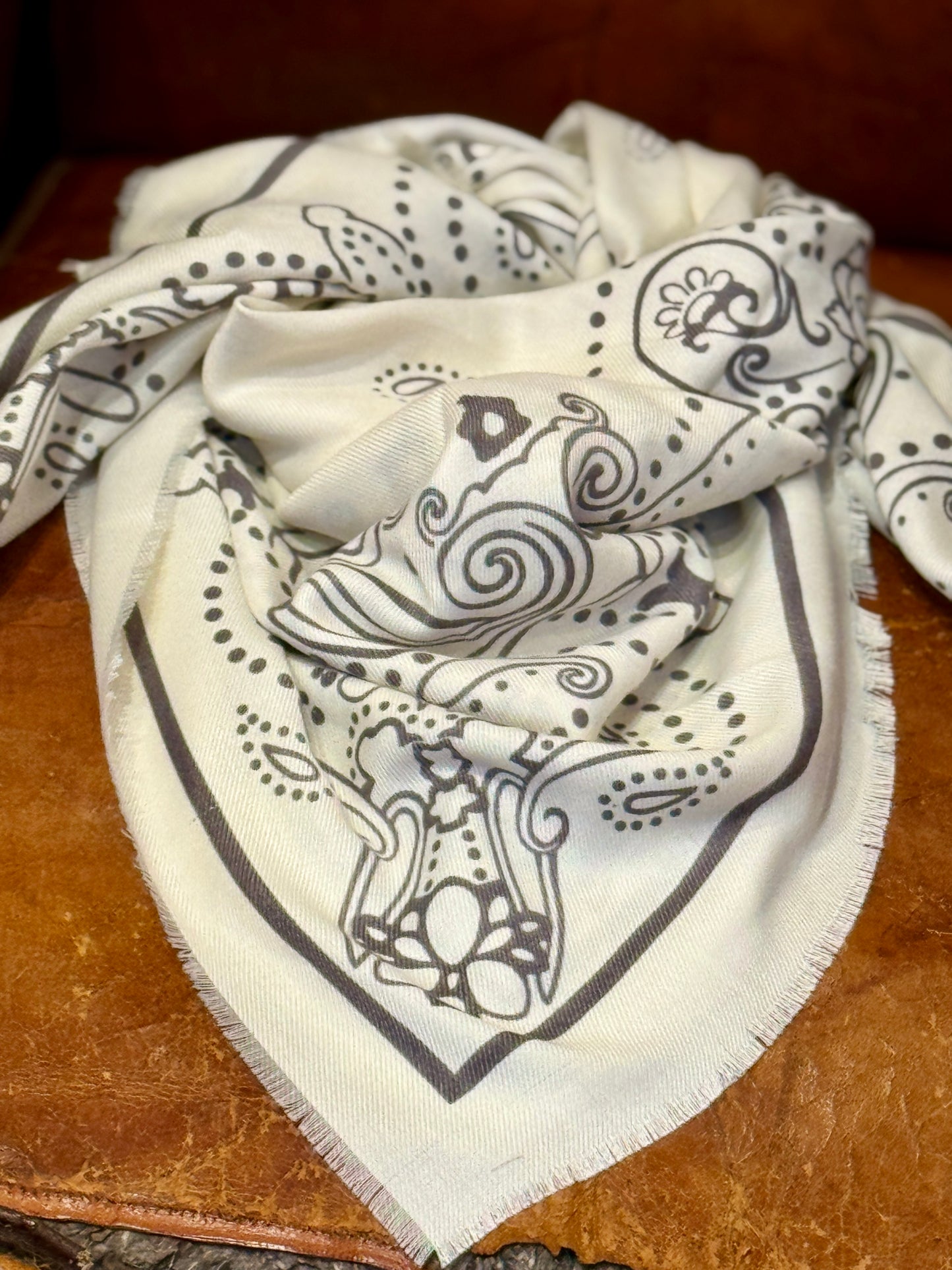 Etoles Bandana