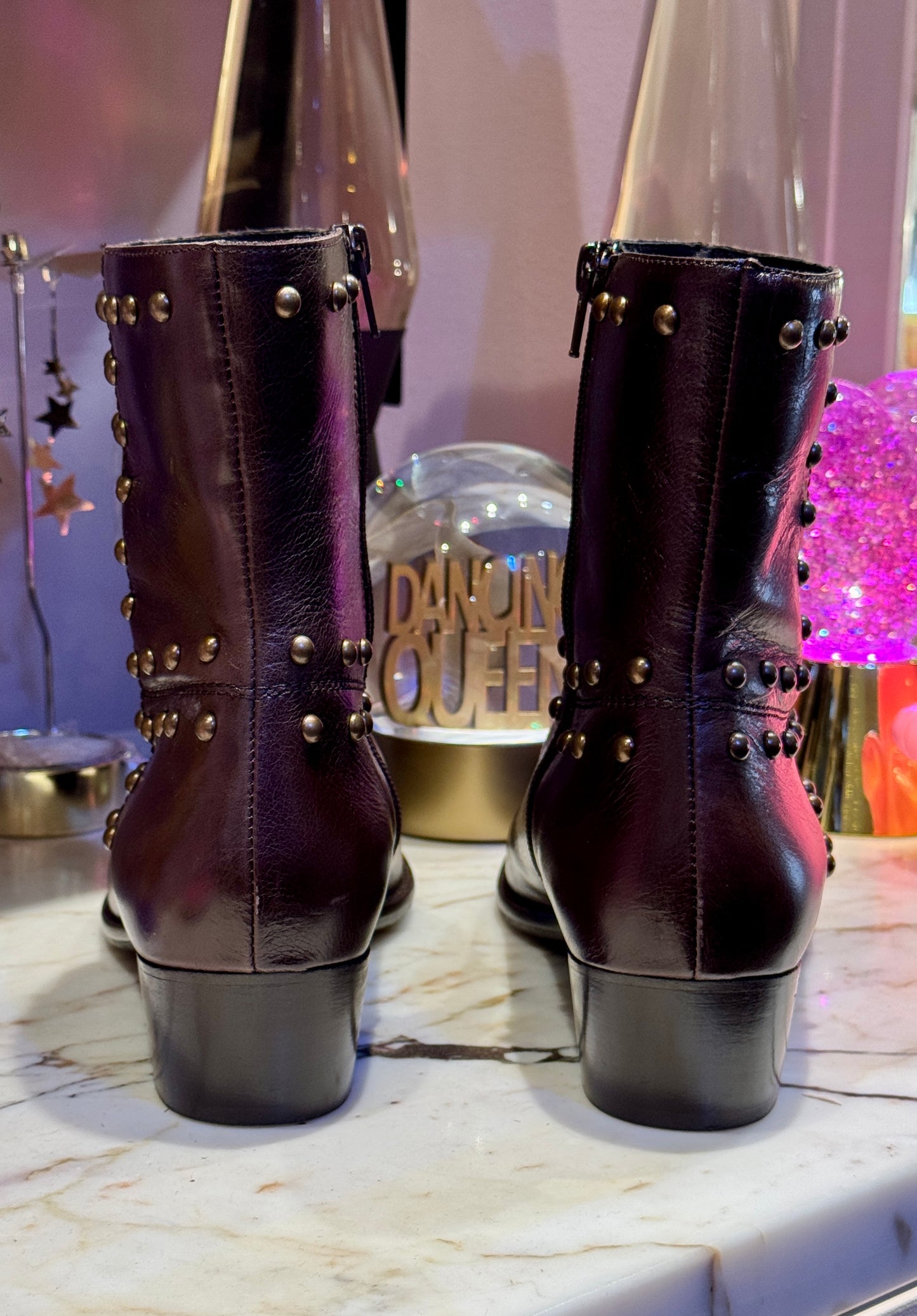Boots Zeppelin