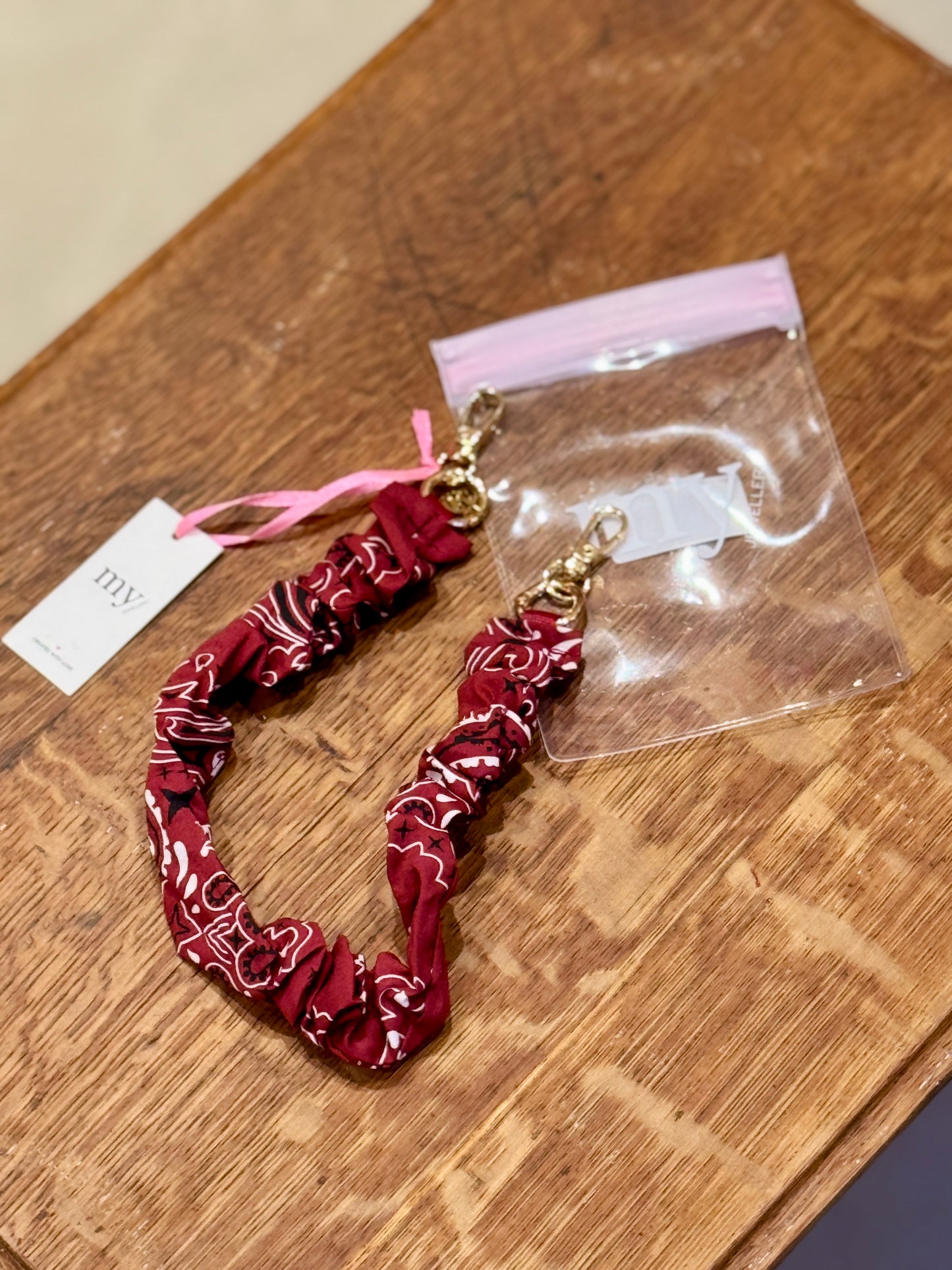 Cordon Portable Bandana