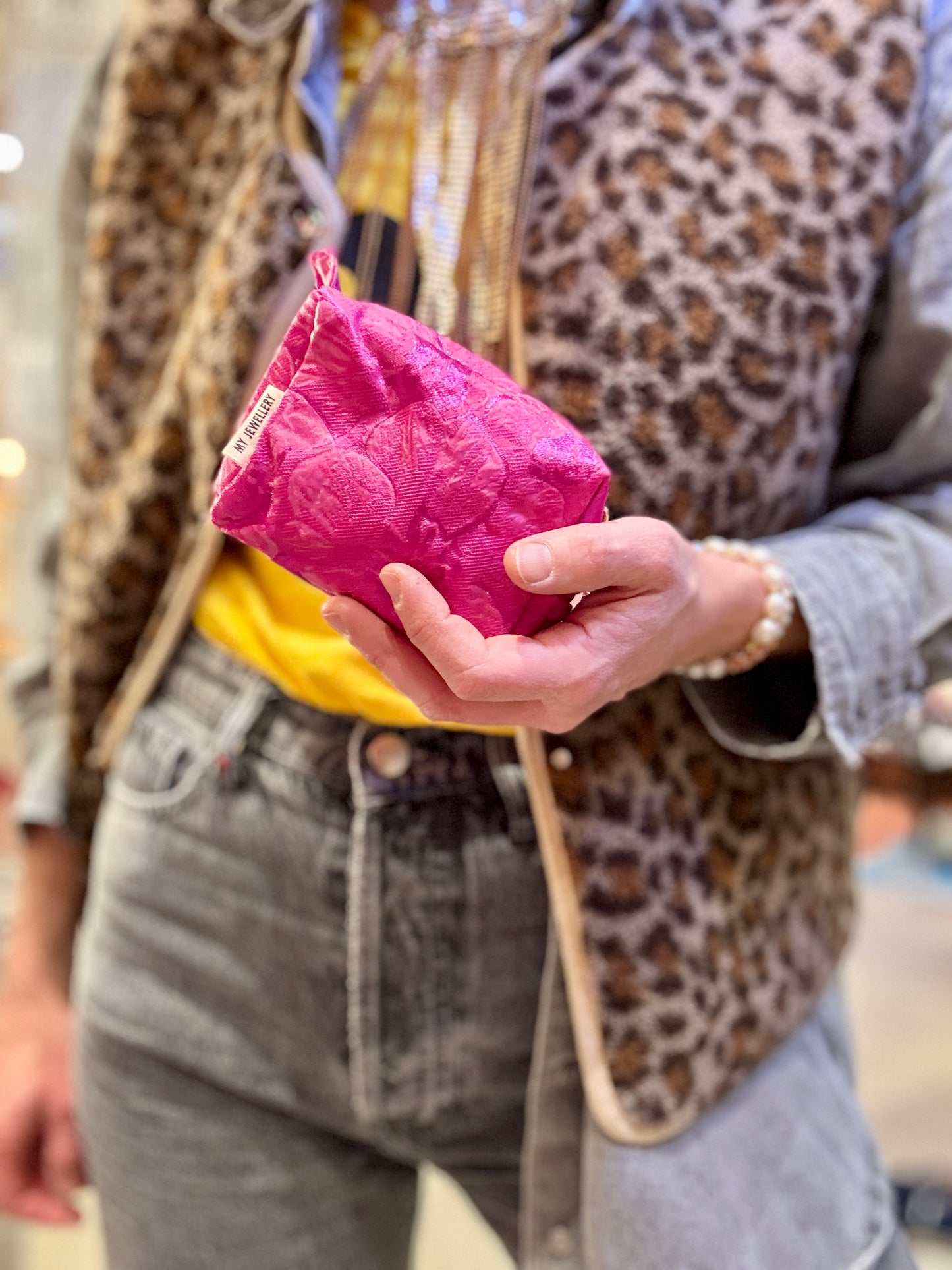 Les Pochettes Pink Flowers