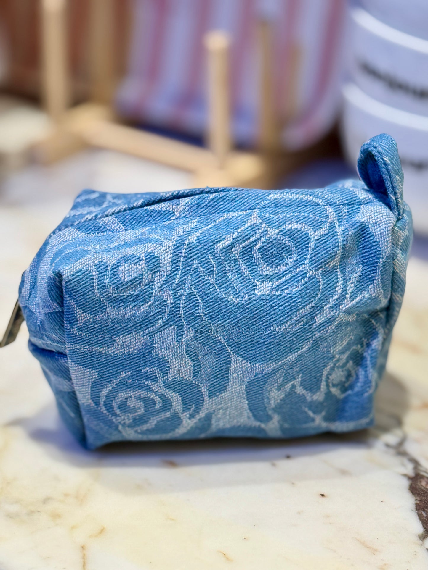 Les Pochettes Flowers Jean