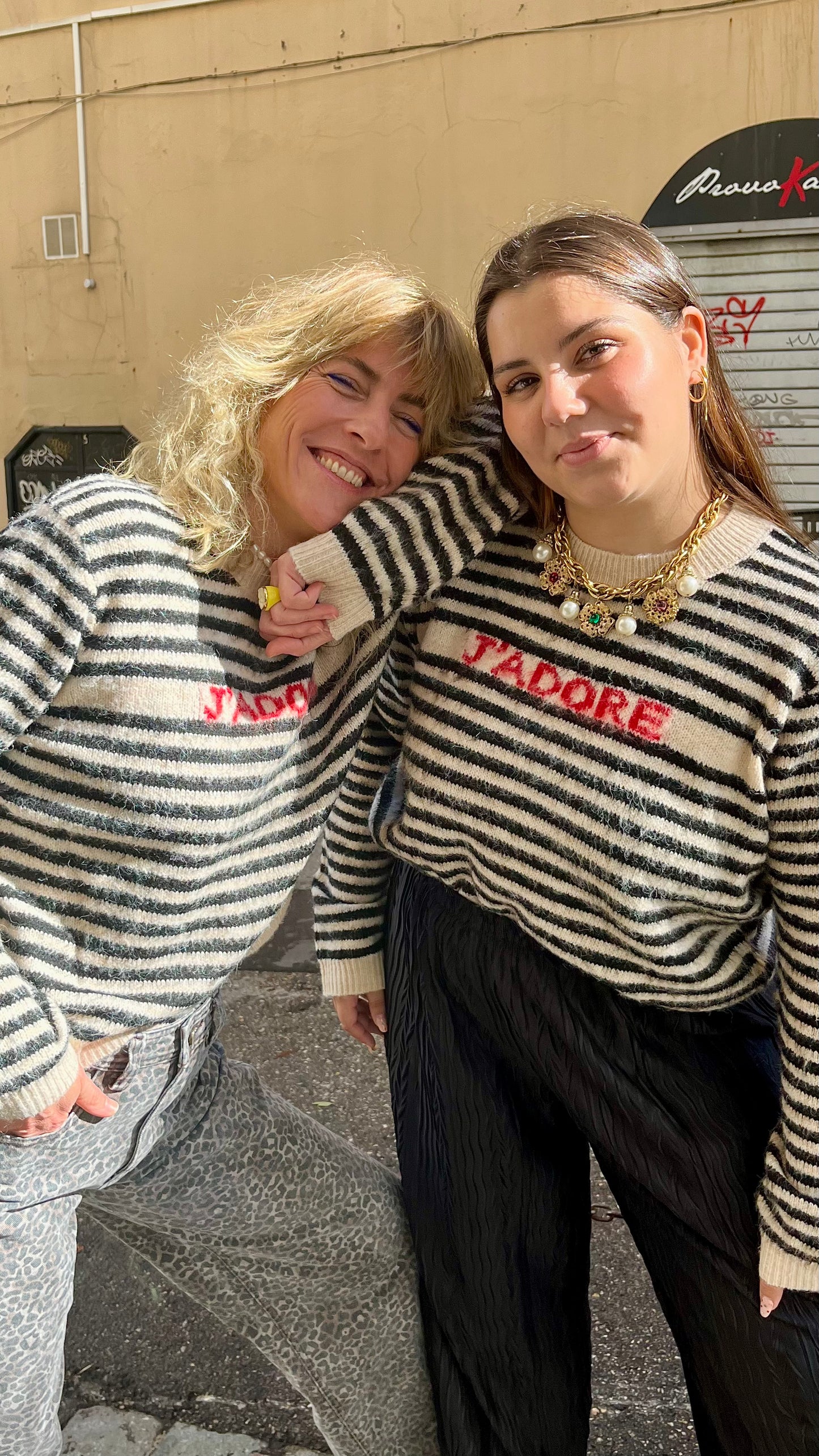 Pull J'Adore