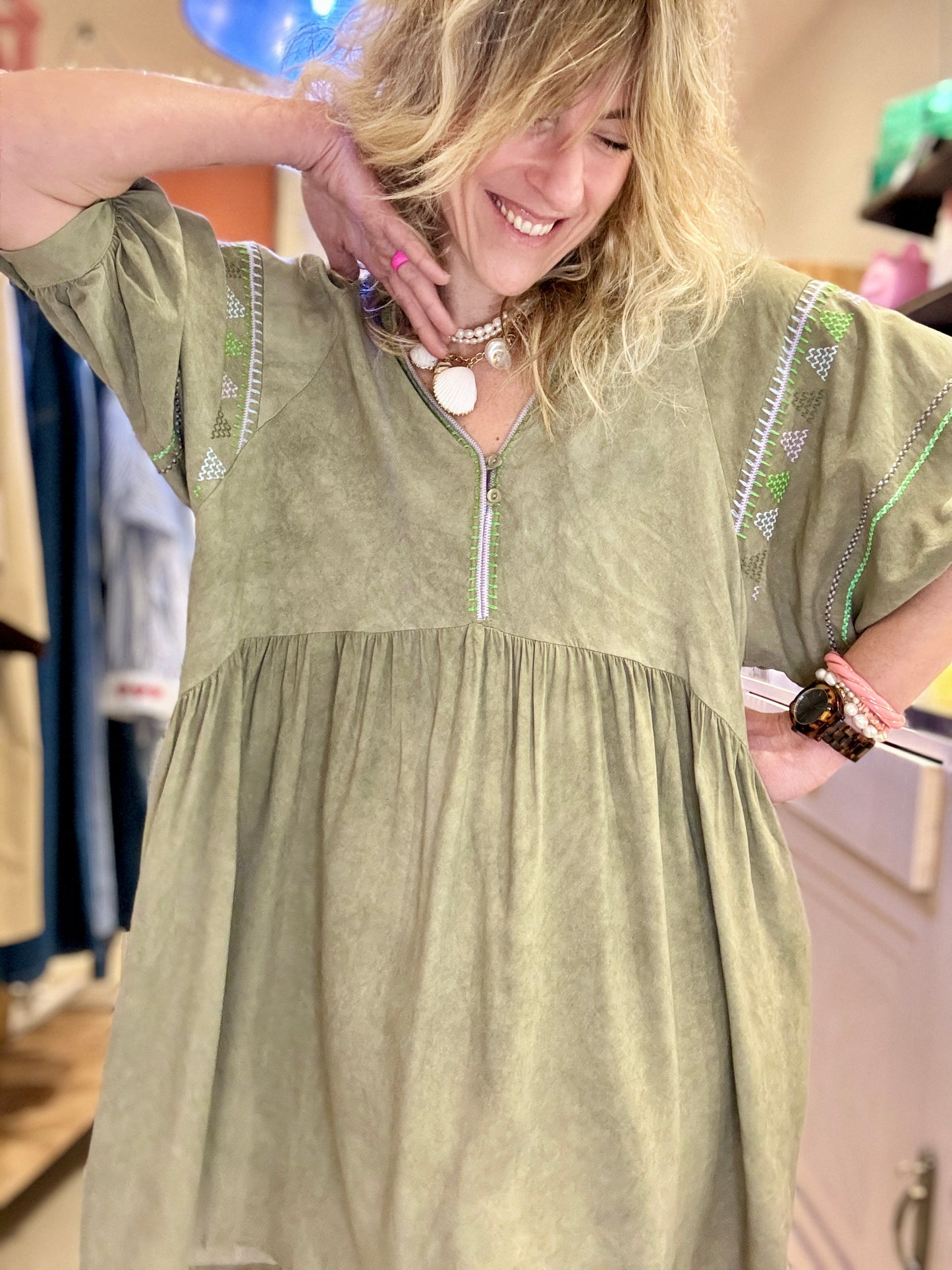 Robe Greta