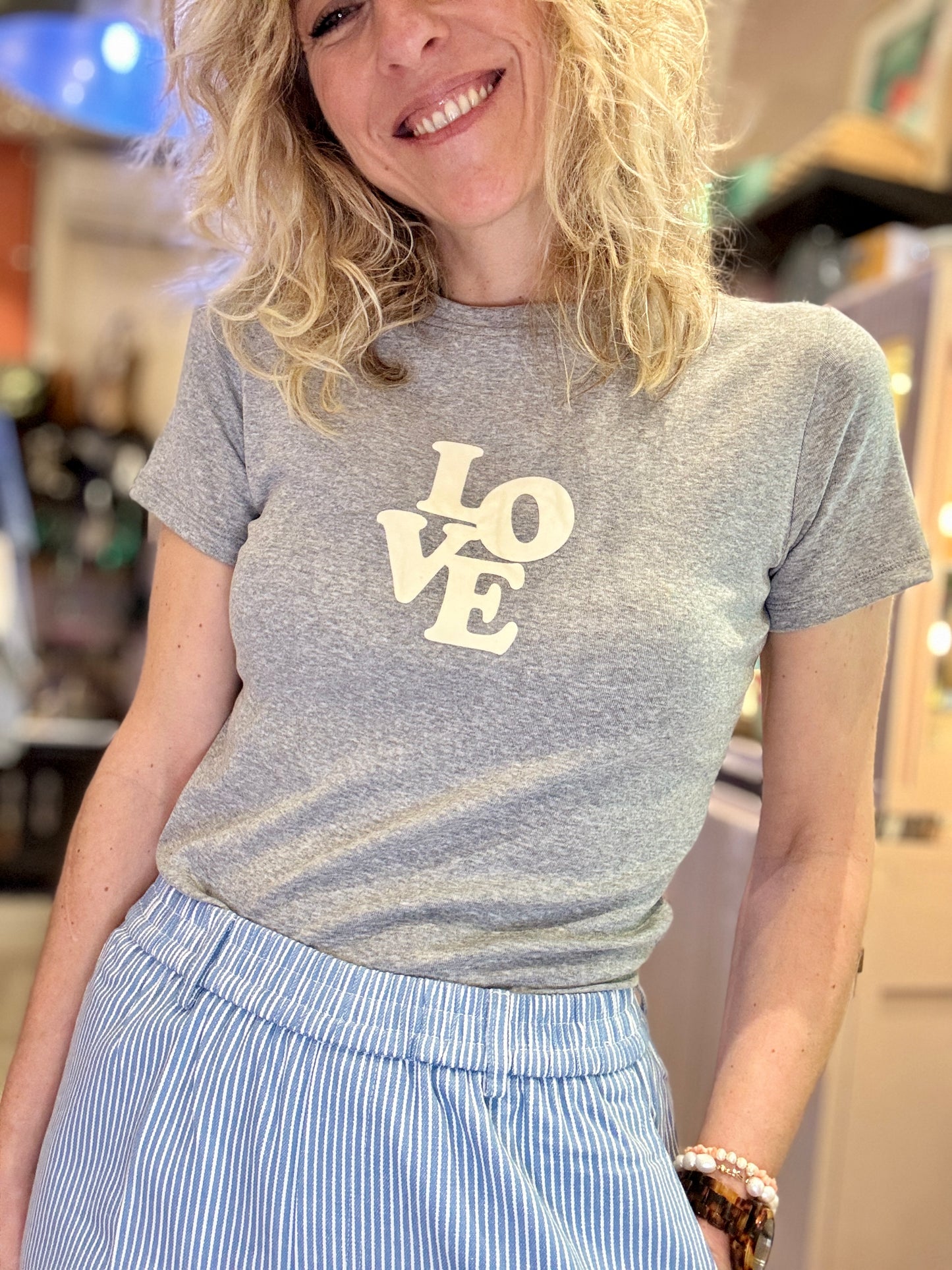 T-Shirt Love gris