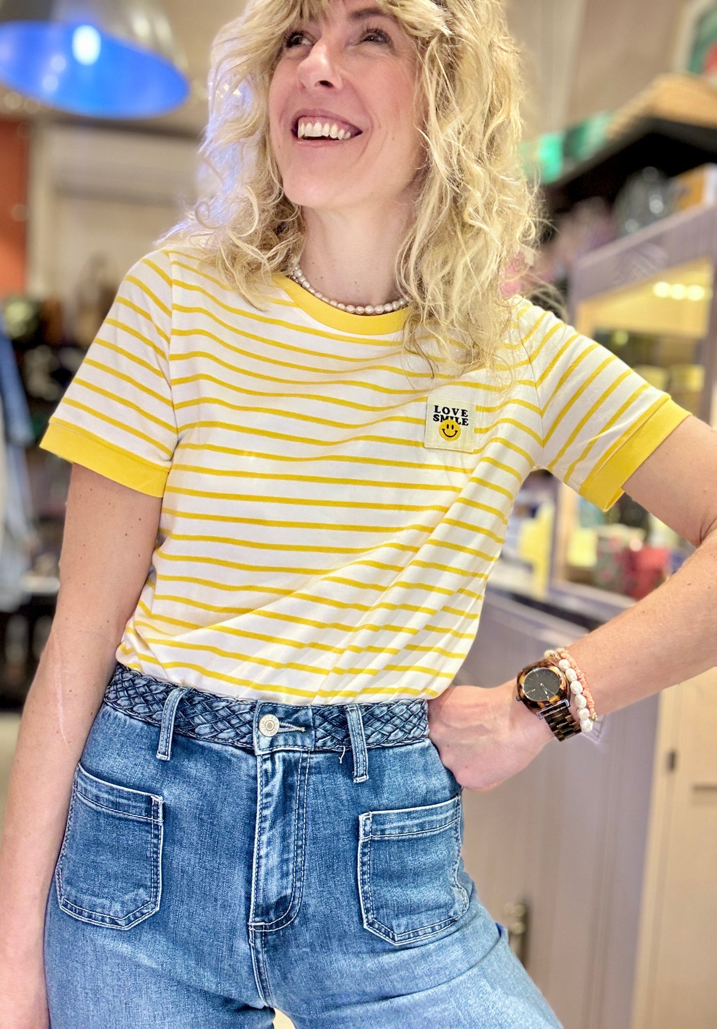 T-shirt Love Smile jaune