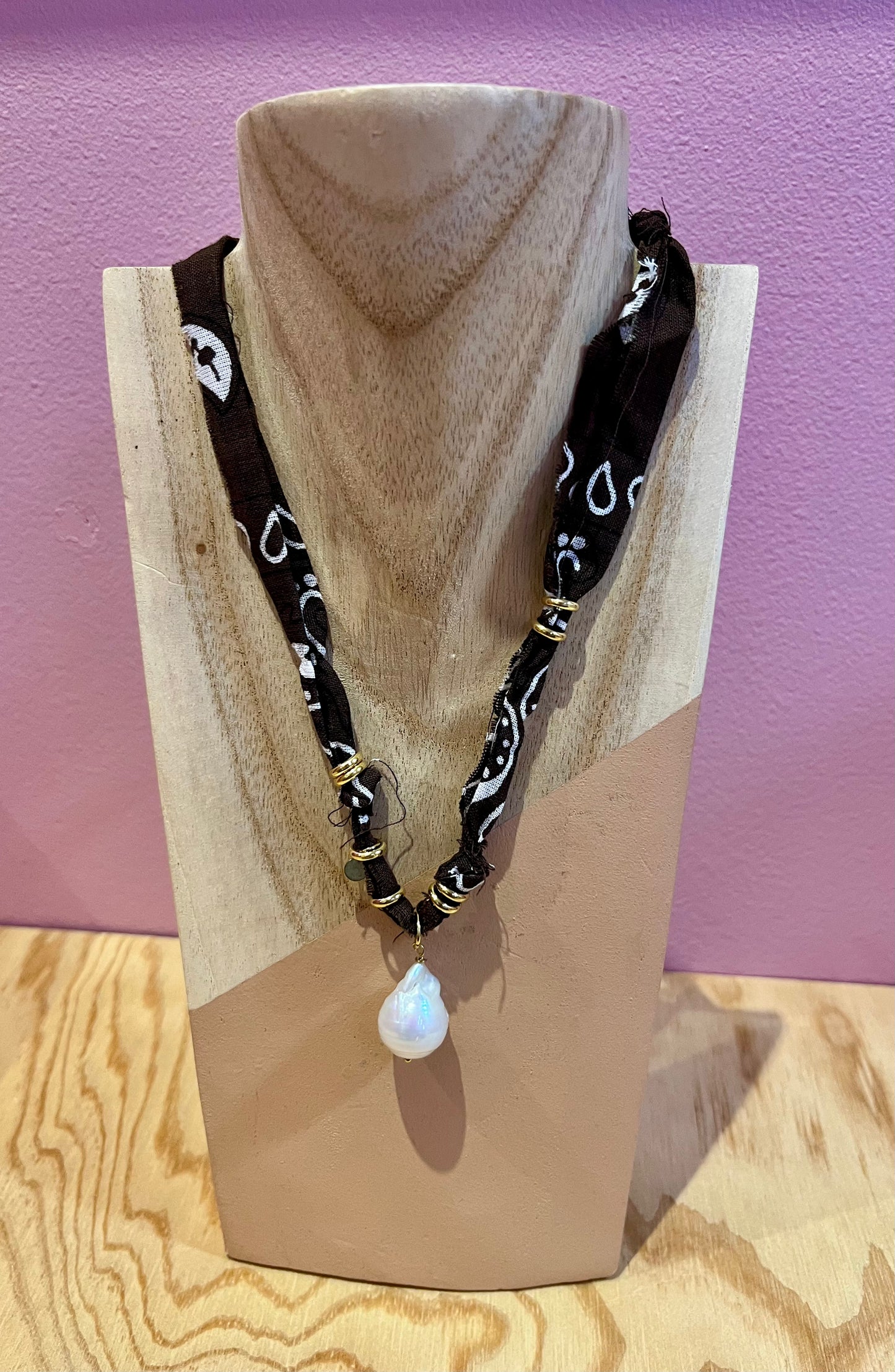 Collier Pearl Bandana