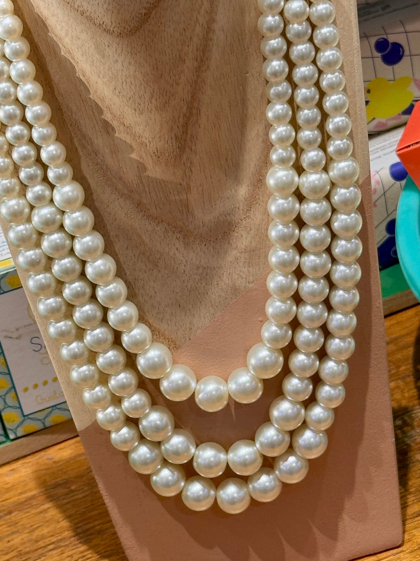 Collier de perles 3 rangs