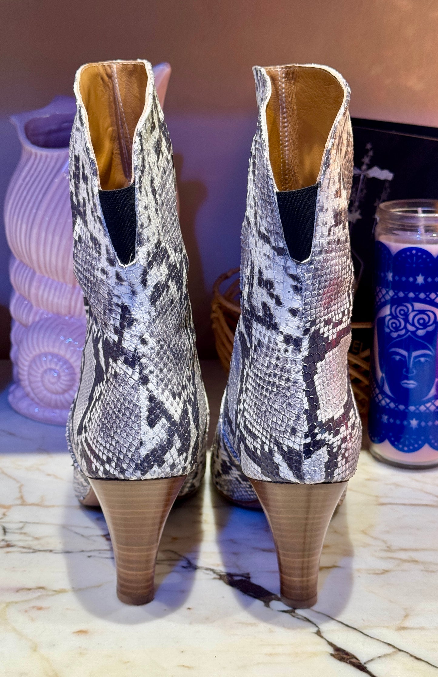 Boots Kim python