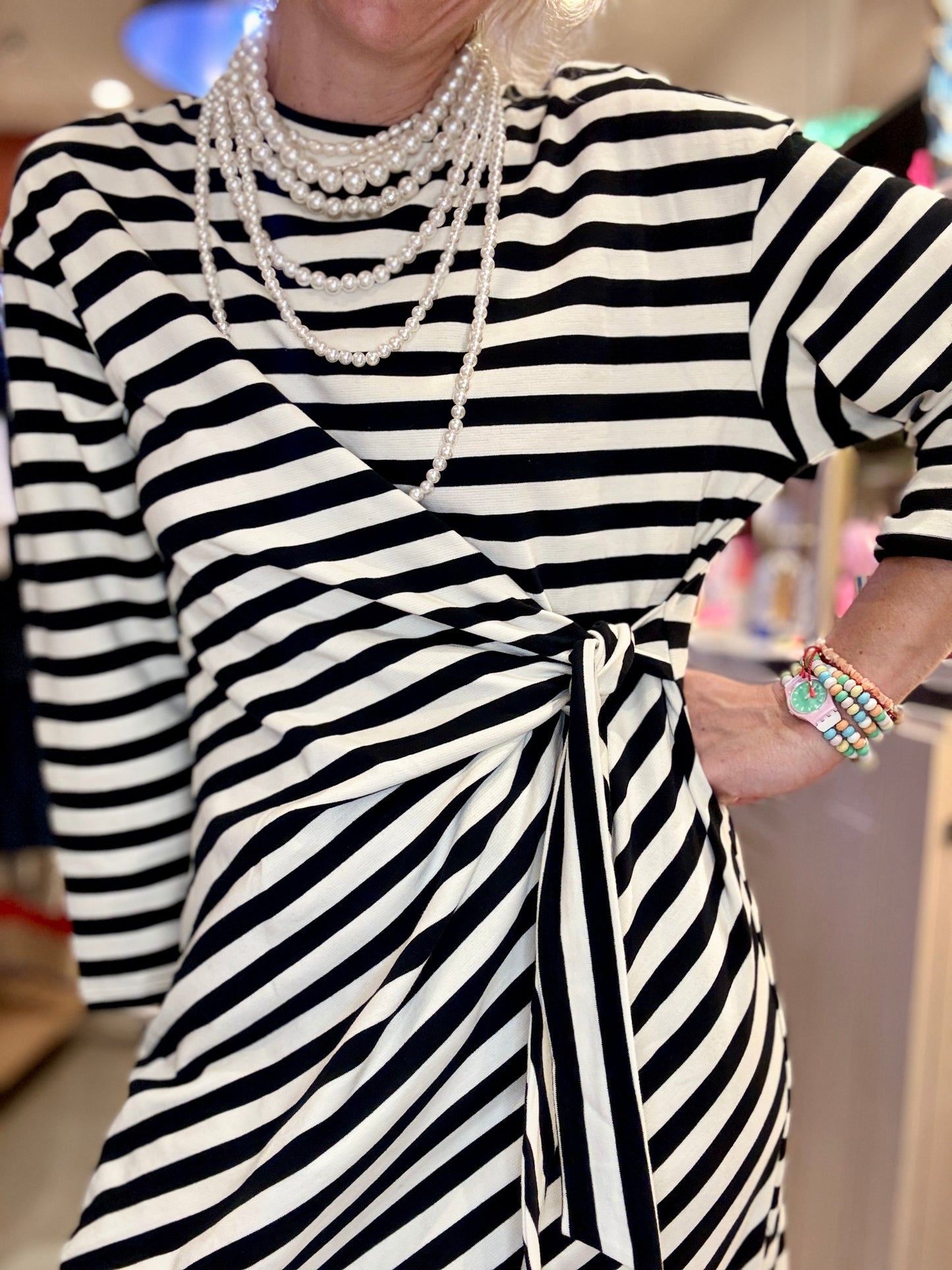 Robe Olive rayée noire