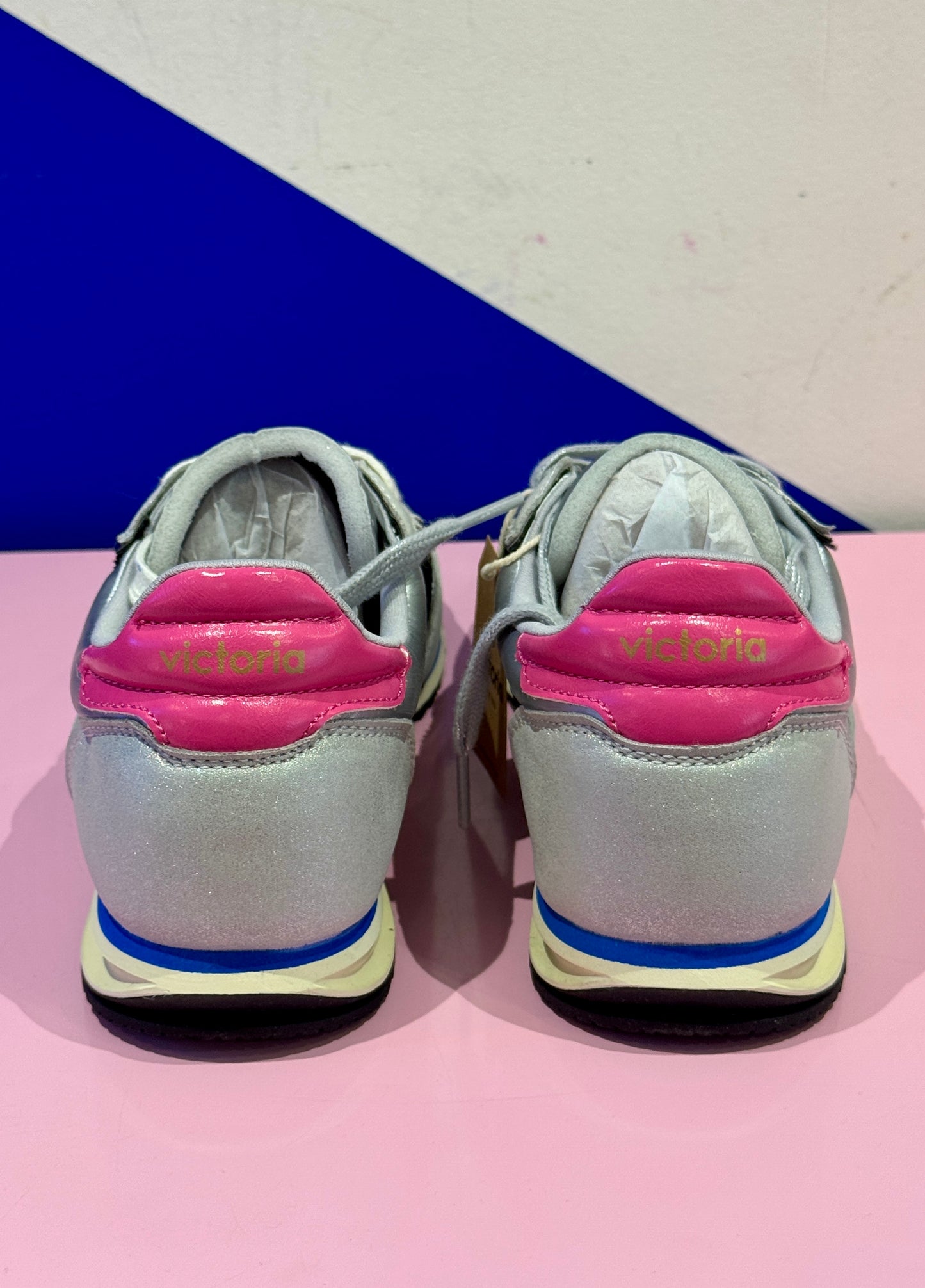 Baskets Retro argent