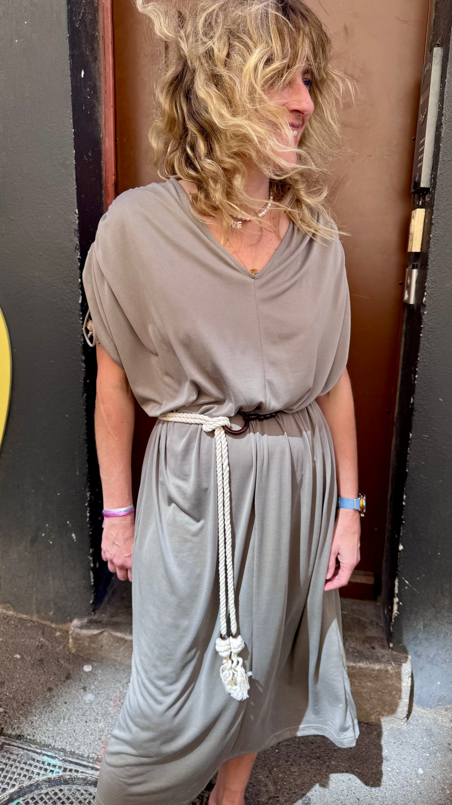 Robe Babeth kaki