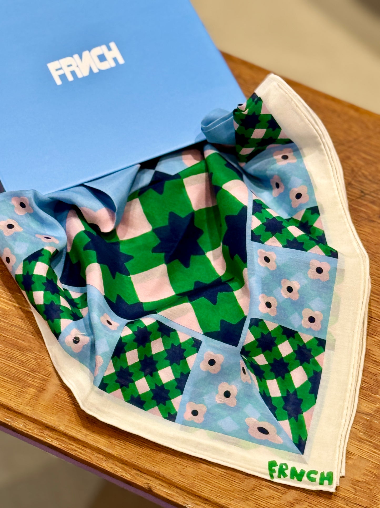 Foulard Carreaux bleus