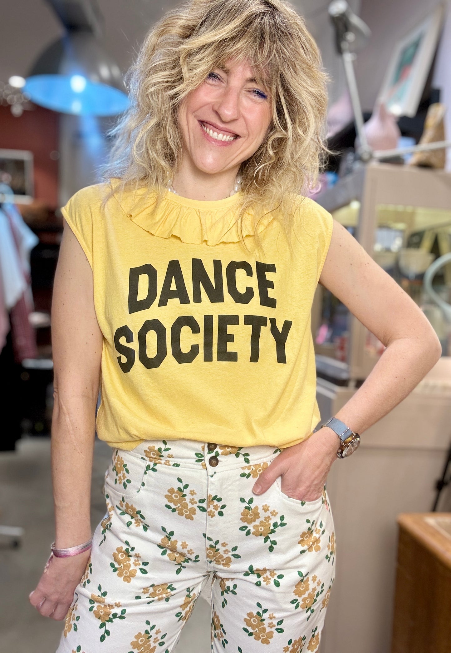 T-shirt Dance Society