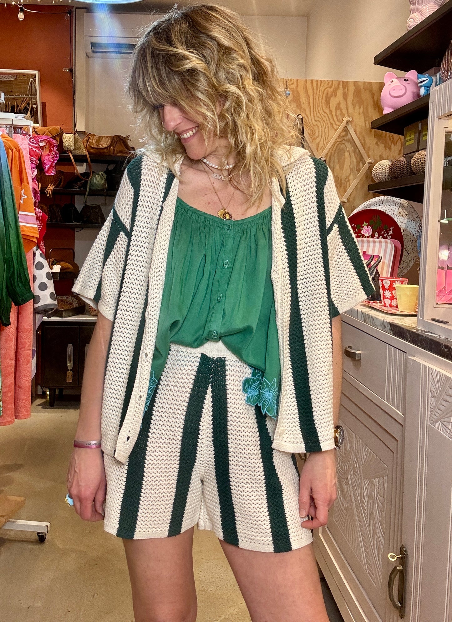Short Green