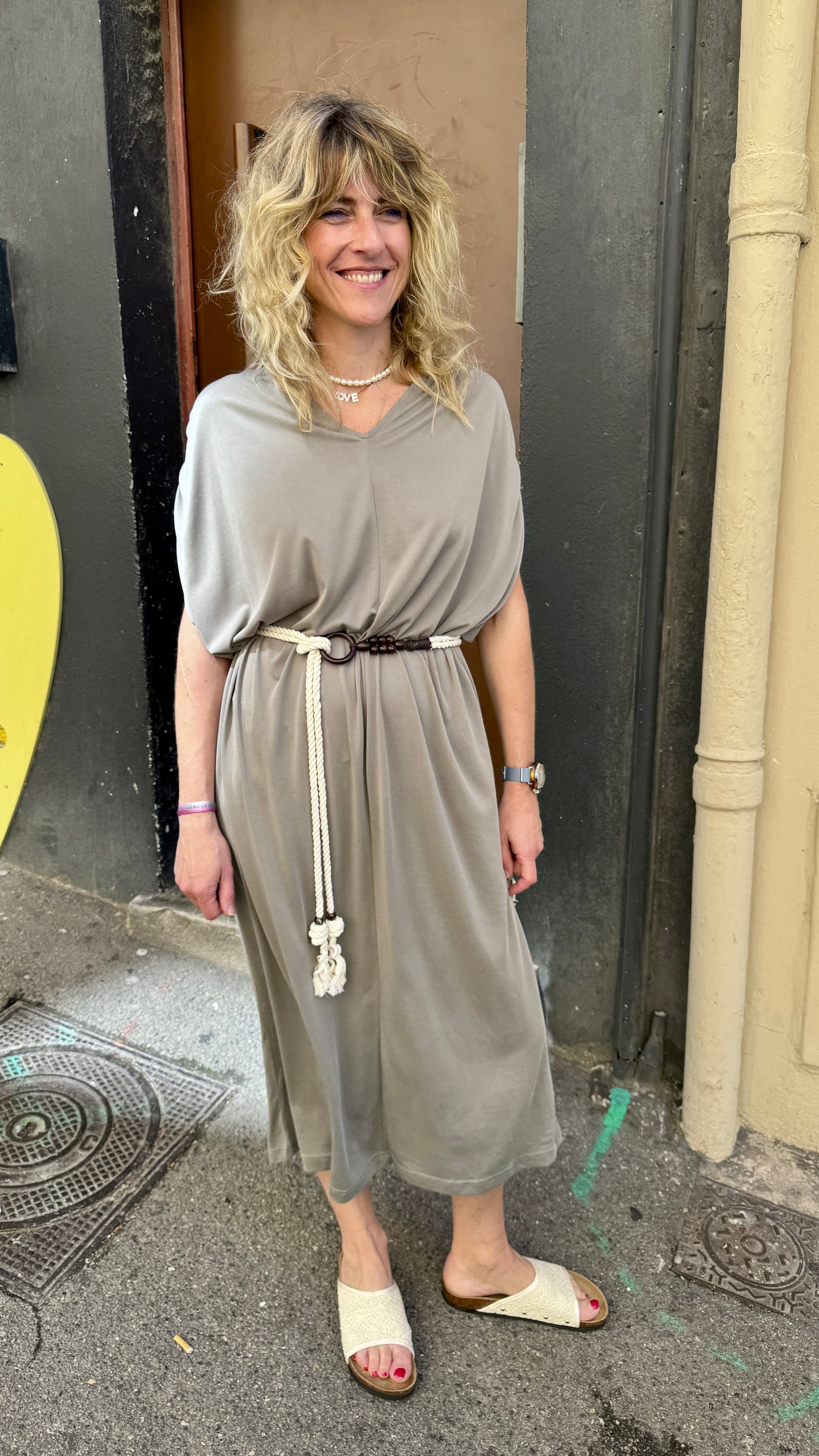 Robe Babeth kaki
