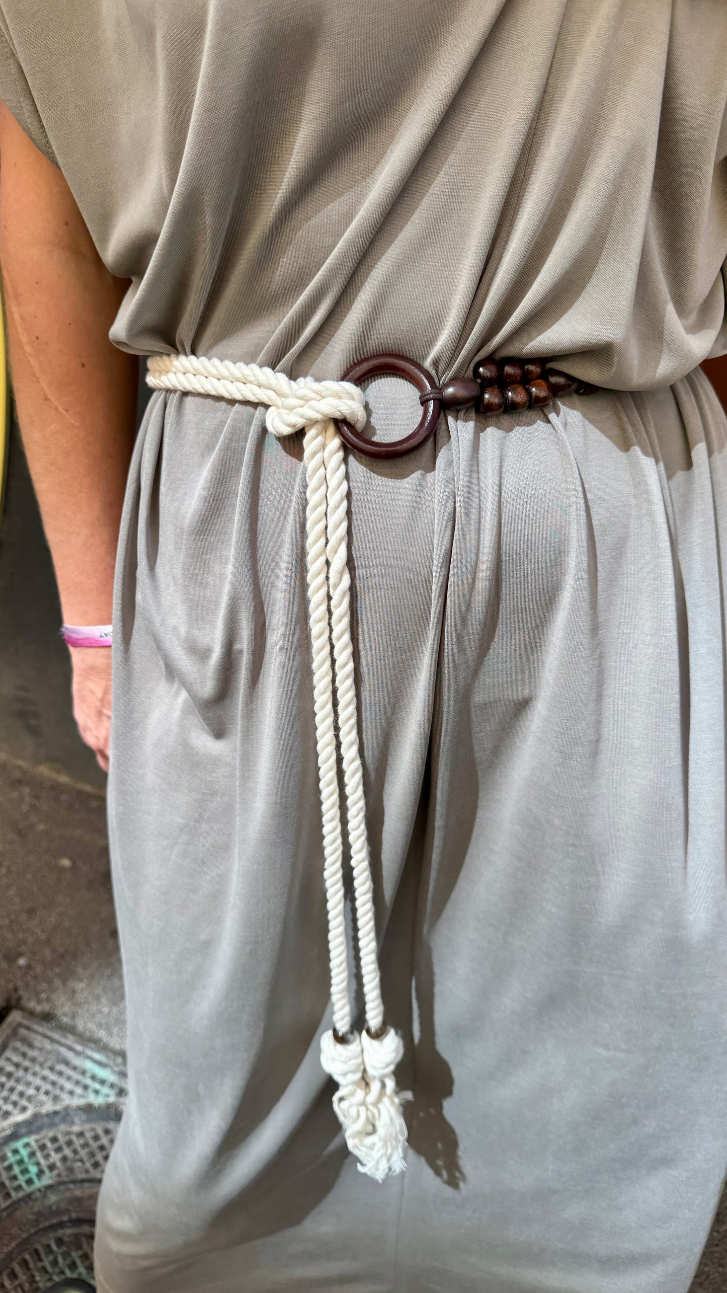 Robe Babeth kaki