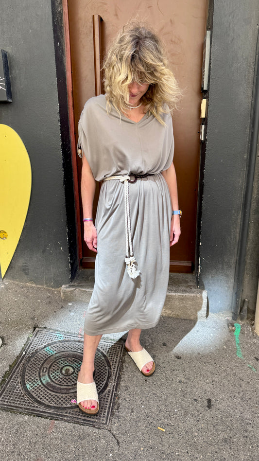 Robe Babeth kaki