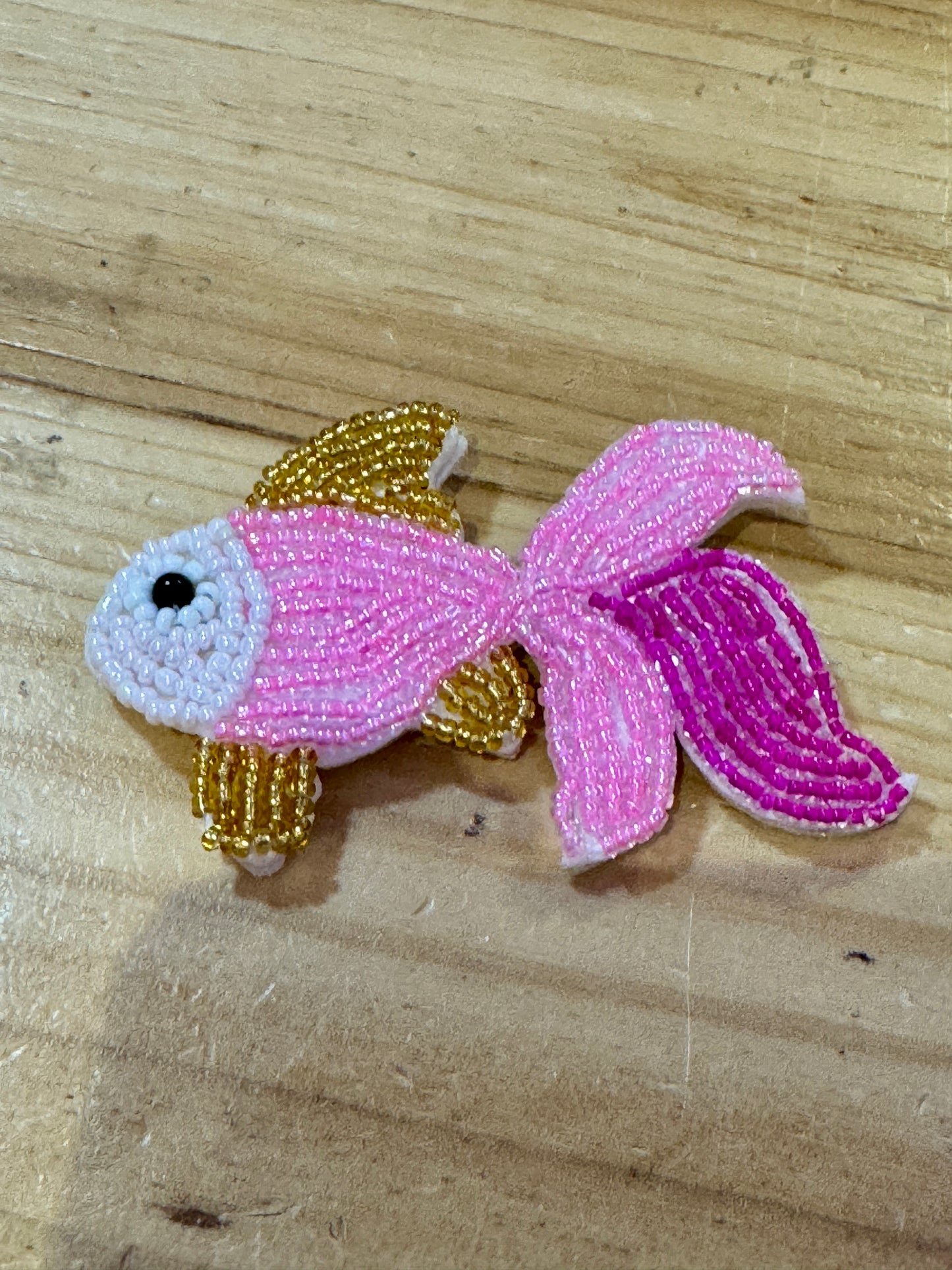 Broche Poisson