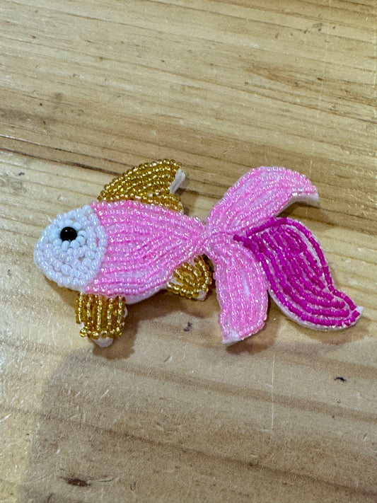 Broche Poisson