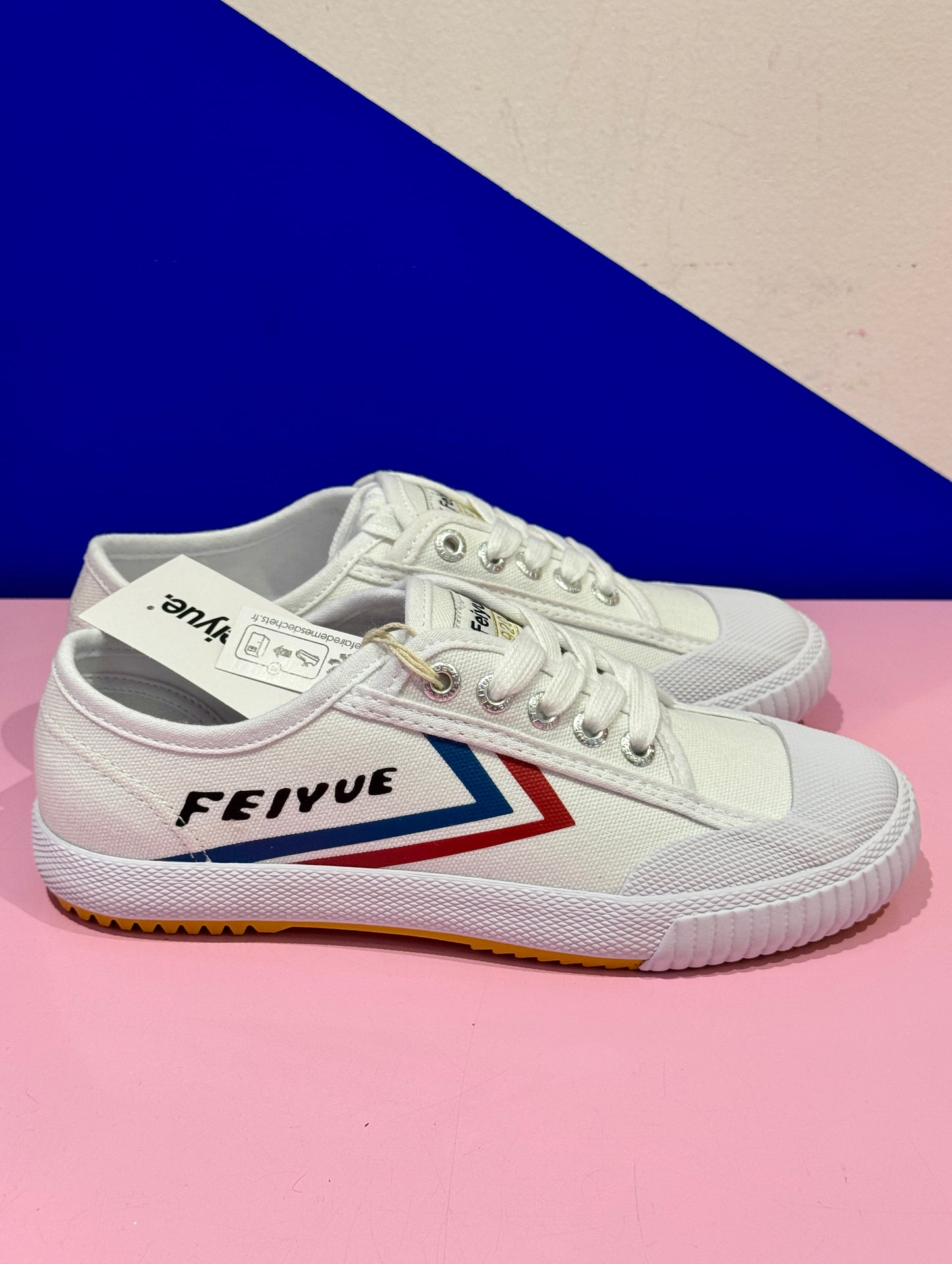 Feiyue Lo blanches