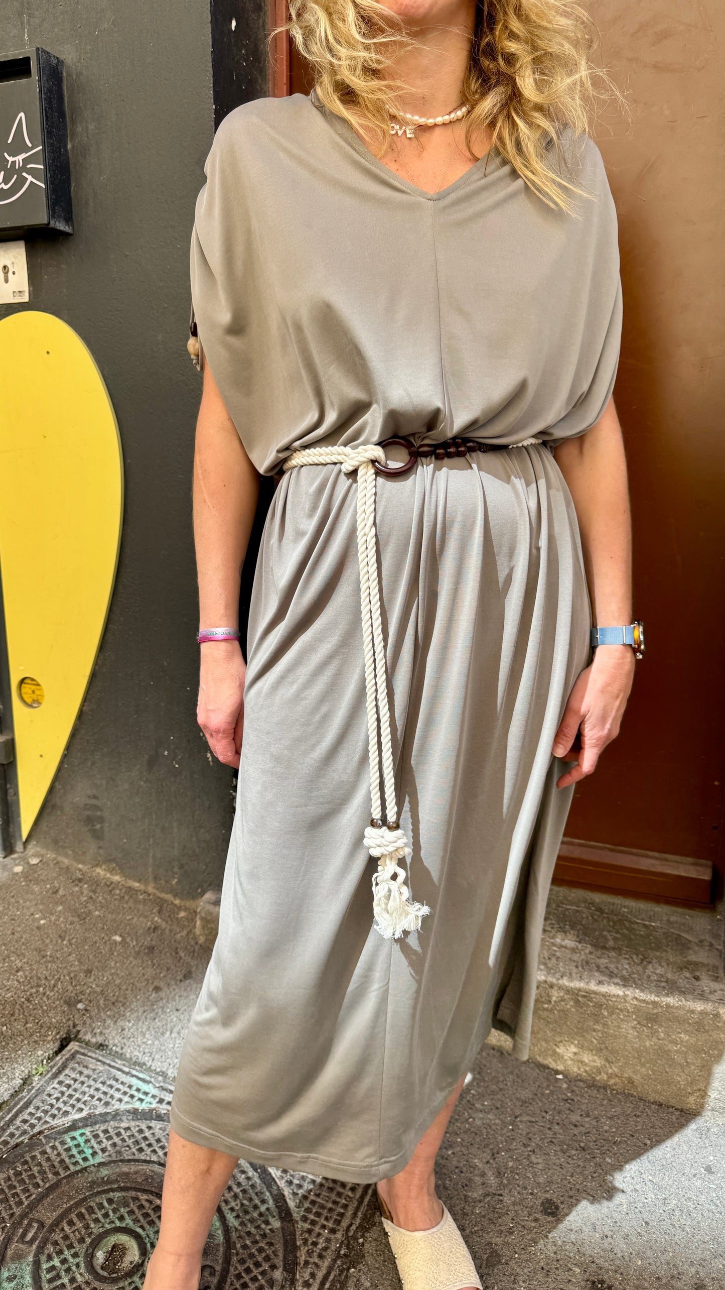 Robe Babeth kaki