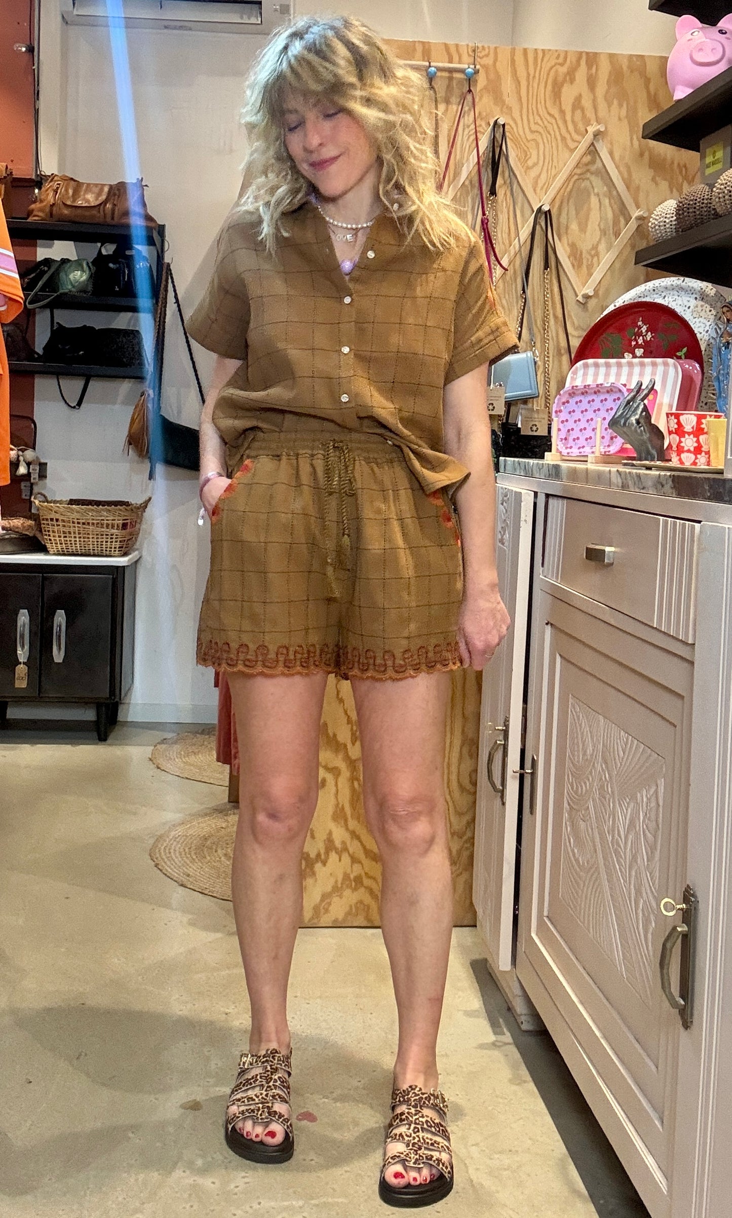 Short Carlotta