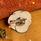 Broche Camélia