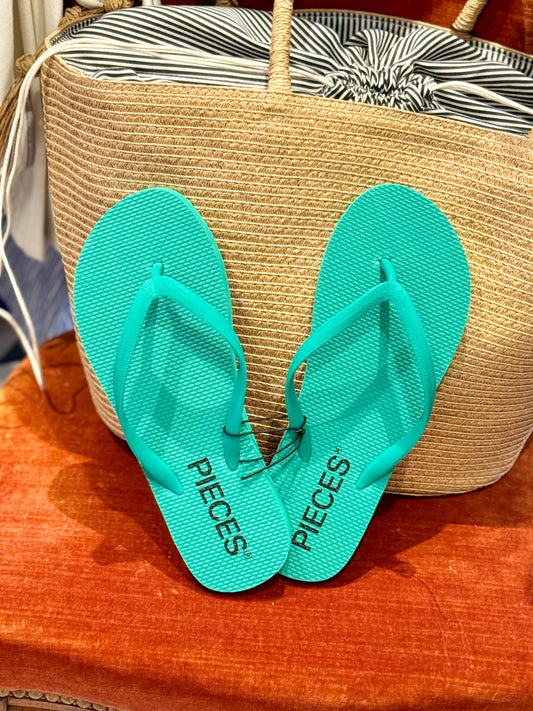 Tongs Green