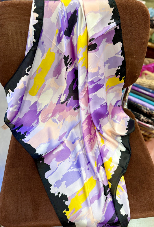 Foulard Trash Wall