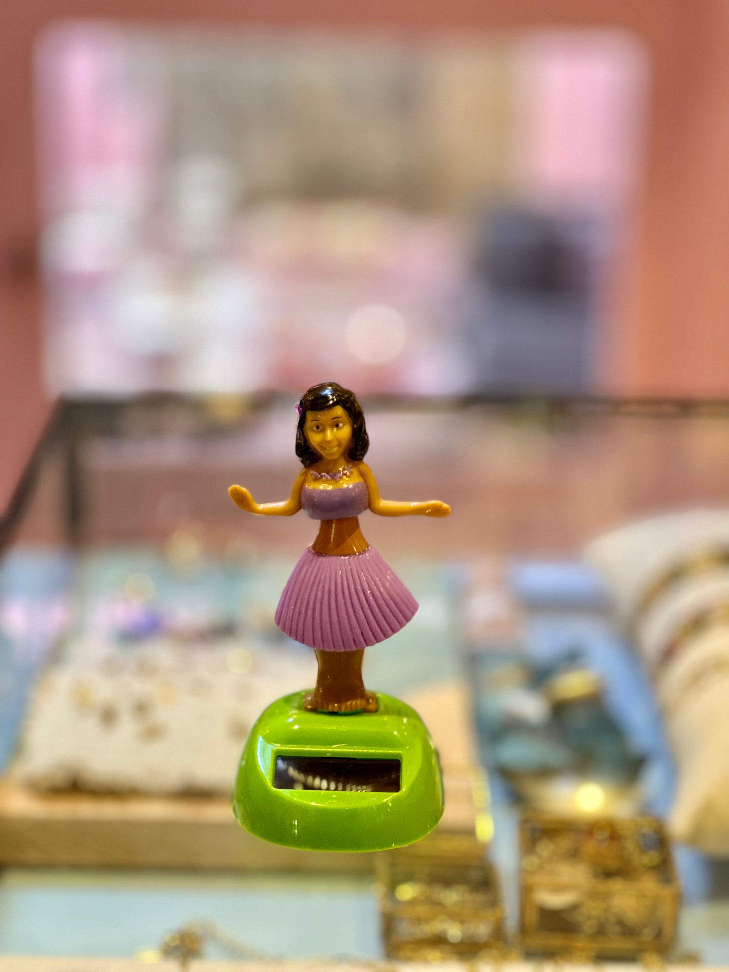 Figurine solaire Tahitienne foratao