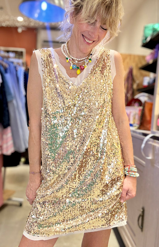 Robe Ariana