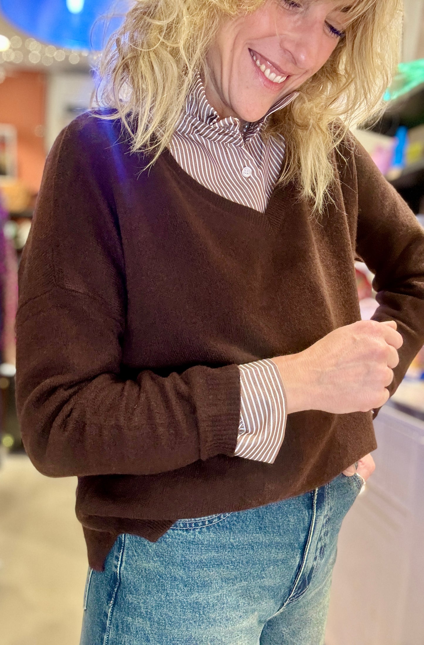 Pull Malène col V choco